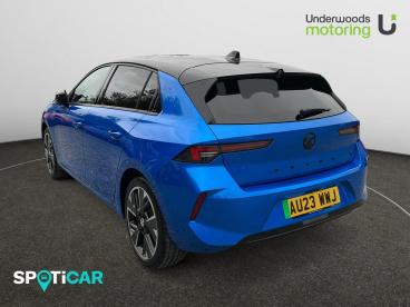 SPOTICAR Vauxhall Astra Astra-e 54kwh Ultimate Auto 5dr Used Car - Saloon Electric Blue - Tiptree - 1200585200_4