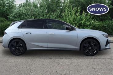 SPOTICAR Vauxhall Astra Astra-e 54kwh Gs Auto 5dr Used Car - Saloon Electric Grey - Eastleigh - 1200600963_4