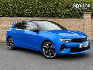 SPOTICAR Vauxhall Astra Astra-e 54kwh Ultimate Auto 5dr Used Car - Saloon Electric Blue - Ilkeston - 1200608337_1