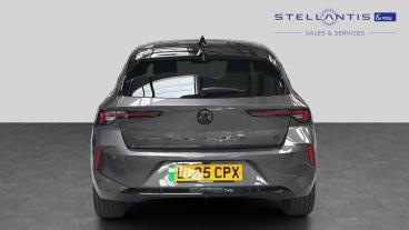 SPOTICAR Vauxhall Astra Astra-e 54kwh Ultimate Auto 5dr Used Car - Saloon Electric Grey - London - 1200623003_4