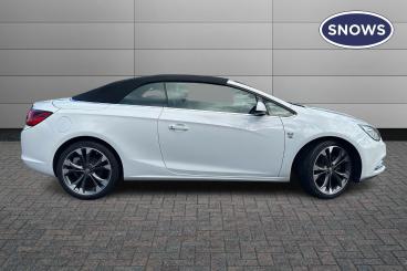 SPOTICAR Vauxhall Cascada 1.4i Turbo Elite Euro 6 (s/s) 2dr Used Car - Saloon Petrol White - Eastleigh - 1200554296_5