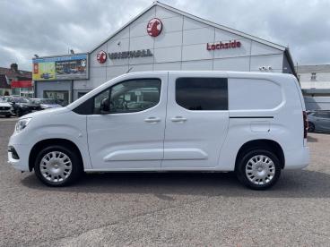 SPOTICAR Vauxhall Combo 1.5 Turbo D 2300 Pro L2 H1 Euro 6 (s/s) 6dr Used Car - Commercial Vehicle Diesel White - Enniskillen - 1200533132_4