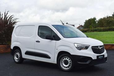 SPOTICAR Vauxhall Combo 1.5 Turbo D 2300 Dynamic L1 H1 Euro 6 5dr Used Car - Commercial Vehicle Diesel White - Ballymena County Antrim - 1200542174_1