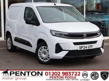 SPOTICAR Vauxhall Combo 1.5 Turbo D 2300 Pro Panel Van Swb Euro 6 (s/s) 5d Used Car - Commercial Vehicle Diesel White - Poole - 1200543809_1