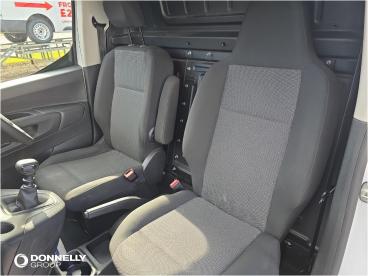 SPOTICAR Vauxhall Combo 1.5 Turbo D 2300 Dynamic L1 H1 Euro 6 5dr Used Car - Commercial Vehicle Diesel White - Dungannon - 1200547194_5