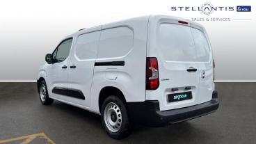 SPOTICAR Vauxhall Combo 1.5 Turbo D 2300 Prime Xl Panel Van Lwb Euro 6 (s/ Used Car - Commercial Vehicle Diesel White - Wimbledon - 1200554589_3