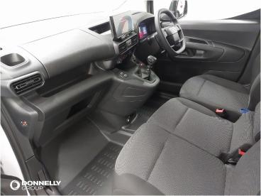 SPOTICAR Vauxhall Combo 1.5 Turbo D 2300 Prime Xl Panel Van Lwb Euro 6 (s/ Used Car - Commercial Vehicle Diesel White - Dungannon - 1200567866_4