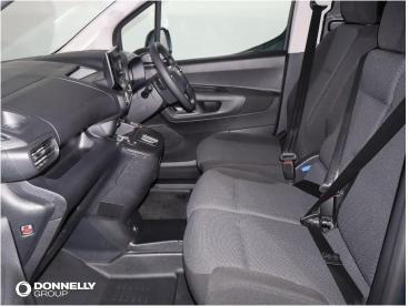 SPOTICAR Vauxhall Combo 1.5 Turbo D 130ps Pro H1 Van Auto Used Car - Commercial Vehicle Diesel White - Dungannon - 1200569831_4