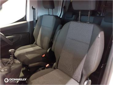 SPOTICAR Vauxhall Combo 1.5 Turbo D 2300 Prime Xl Crew Van Lwb Euro 6 (s/s Used Car - Commercial Vehicle Diesel White - Dungannon - 1200570706_5
