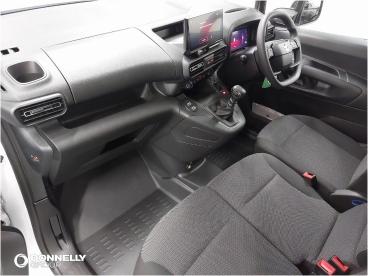 SPOTICAR Vauxhall Combo 1.5 Turbo D 2300 Prime-plus Xl Panel Van Lwb Euro Used Car - Commercial Vehicle Diesel White - Dungannon - 1200575251_4