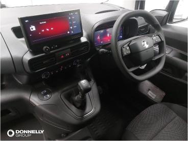 SPOTICAR Vauxhall Combo 1.5 Turbo D 2300 Prime Xl Crew Van Lwb Euro 6 (s/s Used Car - Commercial Vehicle Diesel White - Dungannon - 1200575275_5