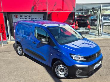 SPOTICAR Vauxhall Combo 1.5 Turbo D 2300 Prime Panel Van Swb Euro 6 (s/s) Used Car - Commercial Vehicle Diesel Blue - Boston - 1200590920_5