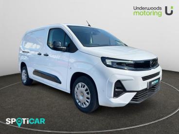 SPOTICAR Vauxhall Combo 1.5 Turbo D 2300 Pro Xl Panel Van Lwb Euro 6 (s/s) Used Car - Commercial Vehicle Diesel White - Clacton-on-sea - 1200592661_1