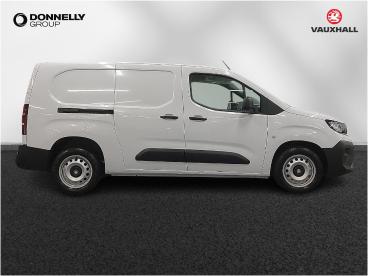 SPOTICAR Vauxhall Combo 1.5 Turbo D 2300 Prime Xl Panel Van Lwb Euro 6 (s/ Used Car - Commercial Vehicle Diesel White - Dungannon - 1200600382_3