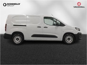 SPOTICAR Vauxhall Combo 1.5 Turbo D 2300 Prime Xl Panel Van Lwb Euro 6 (s/ Used Car - Commercial Vehicle Diesel White - Dungannon - 1200600383_3