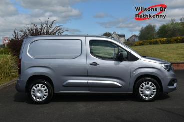 SPOTICAR Vauxhall Combo 1.5 Turbo D 2300 Pro L1 H1 Euro 6 (s/s) 5dr Used Car - Commercial Vehicle Diesel Grey - Ballymena County Antrim - 1200605244_2