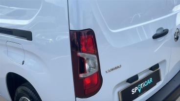 SPOTICAR Vauxhall Combo 1.5 Turbo D 2300 Prime Xl Panel Van Lwb Euro 6 (s/ Used Car - Commercial Vehicle Diesel White - Wimbledon - 1200608831_5