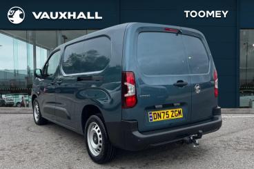 SPOTICAR Vauxhall Combo 1.5 Turbo D 2300 Prime Auto L2 H1 Euro 6 (s/s) 6dr Used Car - Commercial Vehicle Diesel Blue - Basildon - 1200612084_3