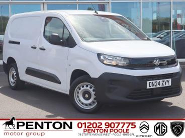 SPOTICAR Vauxhall Combo 1.5 Turbo D 2300 Prime Xl Crew Van Lwb Euro 6 (s/s Used Car - Commercial Vehicle Diesel White - Poole - 1200612246_1