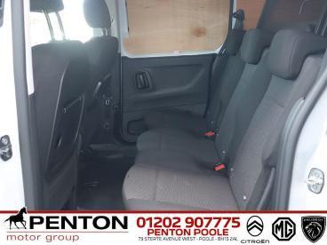SPOTICAR Vauxhall Combo 1.5 Turbo D 2300 Prime Xl Crew Van Lwb Euro 6 (s/s Used Car - Commercial Vehicle Diesel White - Poole - 1200612246_3