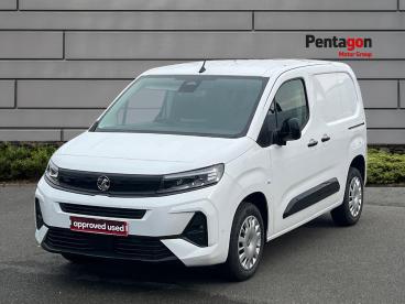 SPOTICAR Vauxhall Combo 1.5 Turbo D 2300 Pro Panel Van Swb Euro 6 (s/s) 5d Used Car - Commercial Vehicle Diesel White - Sheffield - 1200632916_4