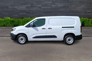SPOTICAR Vauxhall Combo 1.5 Prime-plus Xl Euro 6 (s/s) 6dr Used Car - Commercial Vehicle Diesel White - Telford - 1200634040_4