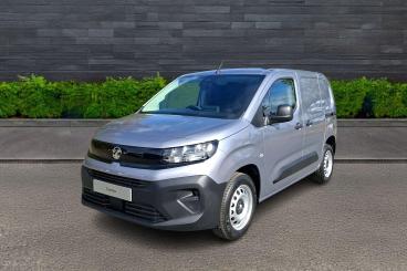 SPOTICAR Vauxhall Combo 1.5 Prime-plus M Euro 6 (s/s) 5dr Used Car - Commercial Vehicle Diesel Silver - Telford - 1200634046_3