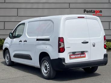 SPOTICAR Vauxhall Combo 1.5 Prime-plus Xl Euro 6 (s/s) 6dr Used Car - Commercial Vehicle Diesel White - Sheffield - 1200637391_2