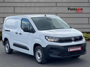 SPOTICAR Vauxhall Combo 1.5 Prime-plus Xl Euro 6 (s/s) 6dr Used Car - Commercial Vehicle Diesel White - Sheffield - 1200637983_1