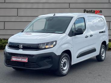 SPOTICAR Vauxhall Combo 1.5 Prime-plus Xl Euro 6 (s/s) 6dr Used Car - Commercial Vehicle Diesel White - Sheffield - 1200637983_4