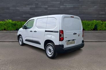 SPOTICAR Vauxhall Combo 1.5 Prime-plus M Euro 6 (s/s) 5dr Used Car - Commercial Vehicle Diesel White - Telford - 1200643310_5