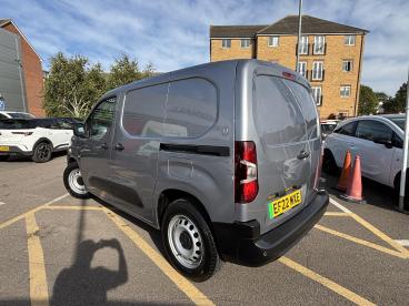 SPOTICAR Vauxhall Combo Combo-e 2300 50kwh Dynamic Auto L1 H1 5dr (7.4kw Charger) Used Car - Commercial Vehicle Electric Grey - Romford - 1200552158_5