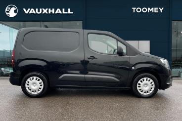 SPOTICAR Vauxhall Combo Combo-e 2300 50kwh Sportive Auto L2 H1 6dr Used Car - Commercial Vehicle Electric Black - Basildon - 1200568424_4