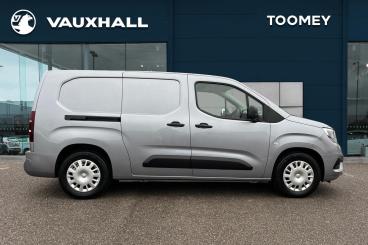 SPOTICAR Vauxhall Combo Combo-e 2300 50kwh Sportive Auto L2 H1 6dr (7.4kw Charger) Used Car - Commercial Vehicle Electric Grey - Basildon - 1200585035_4