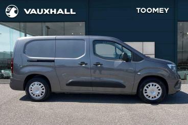 SPOTICAR Vauxhall Combo Combo-e 2300 50kwh Sportive Auto L2 H1 6dr Used Car - Commercial Vehicle Electric Grey - Basildon - 1200606369_4