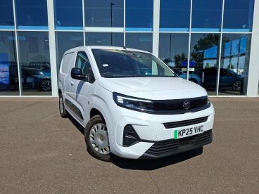 SPOTICAR Vauxhall Combo Combo-e 52kwh Pro Auto Swb 5dr (7.4kw Charger) Used Car - Commercial Vehicle Electric White - Boston - 1200614920_1