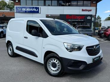 SPOTICAR Vauxhall Combo Combo-e 2300 50kwh Prime Auto L1 5dr (7.4kw Charger) Used Car - Commercial Vehicle Electric White - Wantage - 1200622161_1