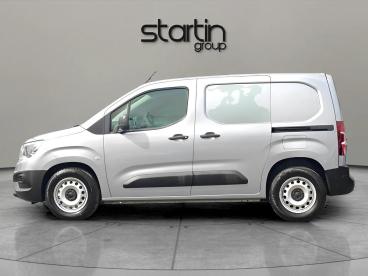 SPOTICAR Vauxhall Combo Combo-e 2300 50kwh Prime Auto L1 5dr (11kw Charger) Used Car - Commercial Vehicle Electric Grey - Worcester - 1200630026_4