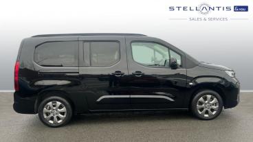 SPOTICAR Vauxhall Combo Life Combo-e Life 52kwh Ultimate Xl Mpv Auto 5dr (7.4kw Charger) Used Car - Mpv Electric Black - Stockport - 1200571260_2