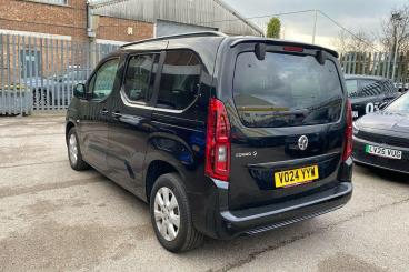 SPOTICAR Vauxhall Combo Life Combo-e Life 50kwh Ultimate Auto 5dr (7.4kw Charger) Used Car - Mpv Electric Black - Dartford - 1200582287_2
