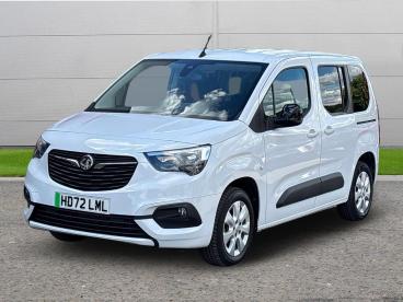 SPOTICAR Vauxhall Combo Life Combo-e Life 50kwh Design Auto 5dr (7.4kw Charger) Used Car - Mpv Electric White - Worksop - 1200605951_3