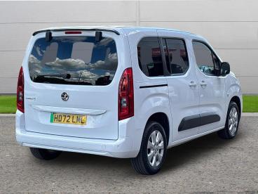 SPOTICAR Vauxhall Combo Life Combo-e Life 50kwh Design Auto 5dr (7.4kw Charger) Used Car - Mpv Electric White - Worksop - 1200605951_5