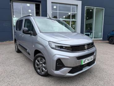 SPOTICAR Vauxhall Combo Life Combo-e Life 52kwh Ultimate Auto 5dr (7.4kw Charger) Used Car - Mpv Electric Grey - Rugby - 1200609267_2