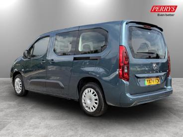 SPOTICAR Vauxhall Combo Life Combo-e Life 52kwh Design Xl Mpv Auto 5dr (7.4kw Charger) Used Car - Mpv Electric Blue - Rotherham - 1200615458_5