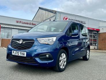 SPOTICAR Vauxhall Combo Life 1.2 Turbo Energy Euro 6 (s/s) 5dr (7 Seat) Used Car - Mpv Petrol Blue - Pembroke Dock - 1200533650_3