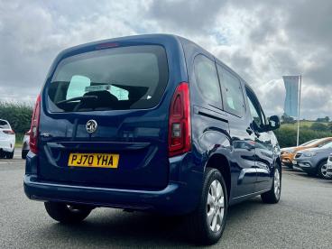 SPOTICAR Vauxhall Combo Life 1.2 Turbo Energy Euro 6 (s/s) 5dr (7 Seat) Used Car - Mpv Petrol Blue - Pembroke Dock - 1200533650_4
