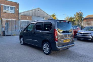 SPOTICAR Vauxhall Combo Life 1.2 Turbo Elite Auto Euro 6 (s/s) 5dr Used Car - Mpv Petrol Grey - Dartford - 1200564895_2
