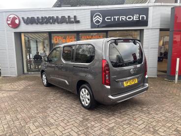 SPOTICAR Vauxhall Combo Life 1.5 Turbo D Se Xl Mpv Euro 6 (s/s) 5dr (7 Seat) Used Car - Mpv Diesel Grey - High Wycombe - 1200572923_5
