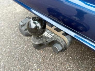 SPOTICAR Vauxhall Combo Life 1.2 Turbo Energy Euro 6 (s/s) 5dr (7 Seat) Used Car - Mpv Petrol Blue - Wantage - 1200575497_3