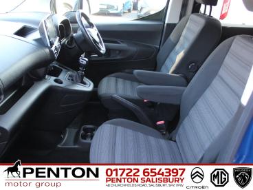 SPOTICAR Vauxhall Combo Life 1.5 Turbo D Se Euro 6 (s/s) 5dr Used Car - Mpv Diesel Blue - Salisbury - 1200588564_2